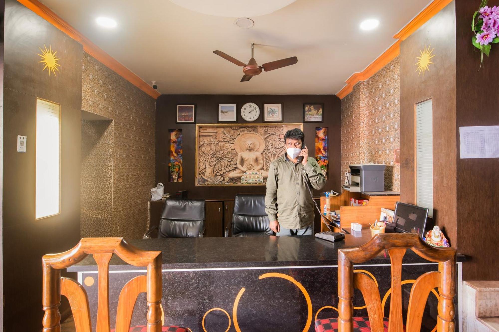 斯波特昂76144曼尼坎塔酒店 维沙卡帕特南 外观 照片